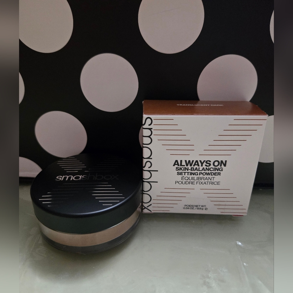 ✨️Smashbox Powder✨️